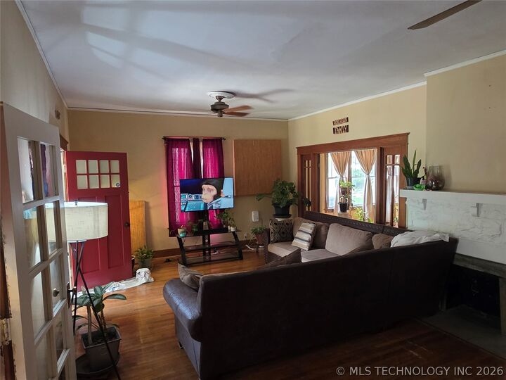 Property Photo:  731 Terrace Boulevard S  OK 74401 