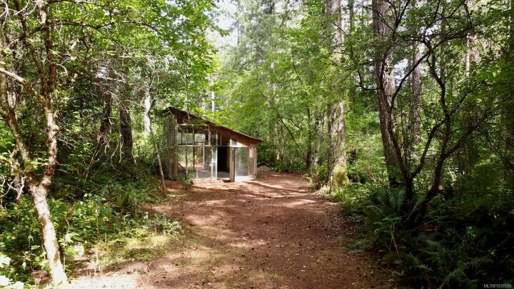 Property Photo:  4960 Darcy Rd  BC V9J 1R5 