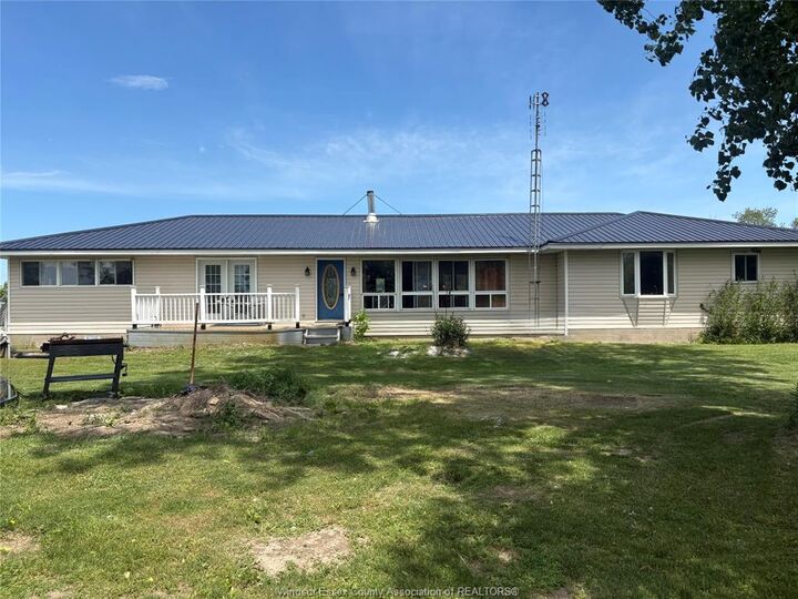 2 Parsons Road — photo 1