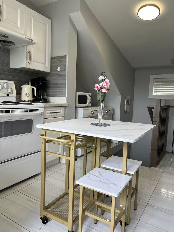Property Photo:  4000 W King Edward Avenue  BC V6L 1V4 