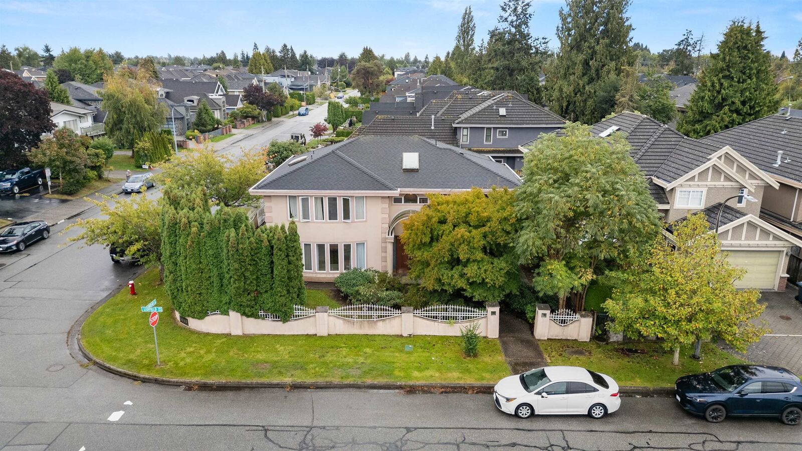 Property Photo: 5080 Linfield Gate BC V7C 4L4