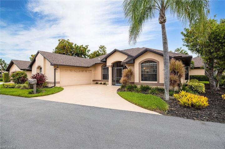 Property Photo:  15484 Admiralty Cir 2  FL 33917 