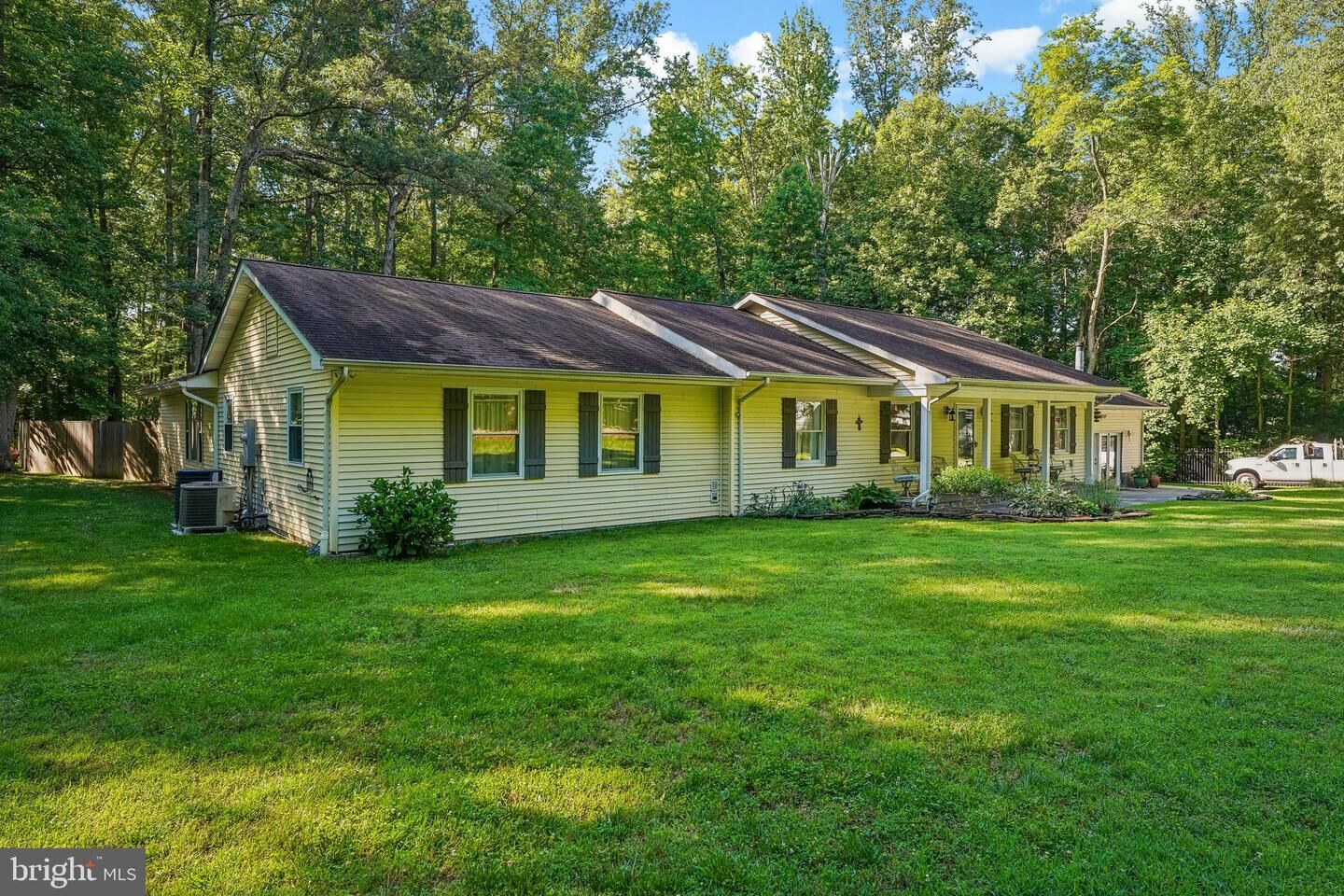 Property Photo:  18303 Possum Point Road  VA 22026 