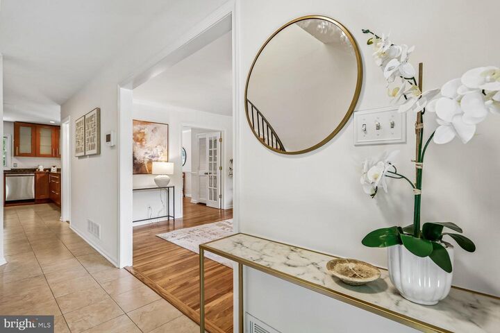 Property Photo: 1851 Wainwright Drive VA 20190