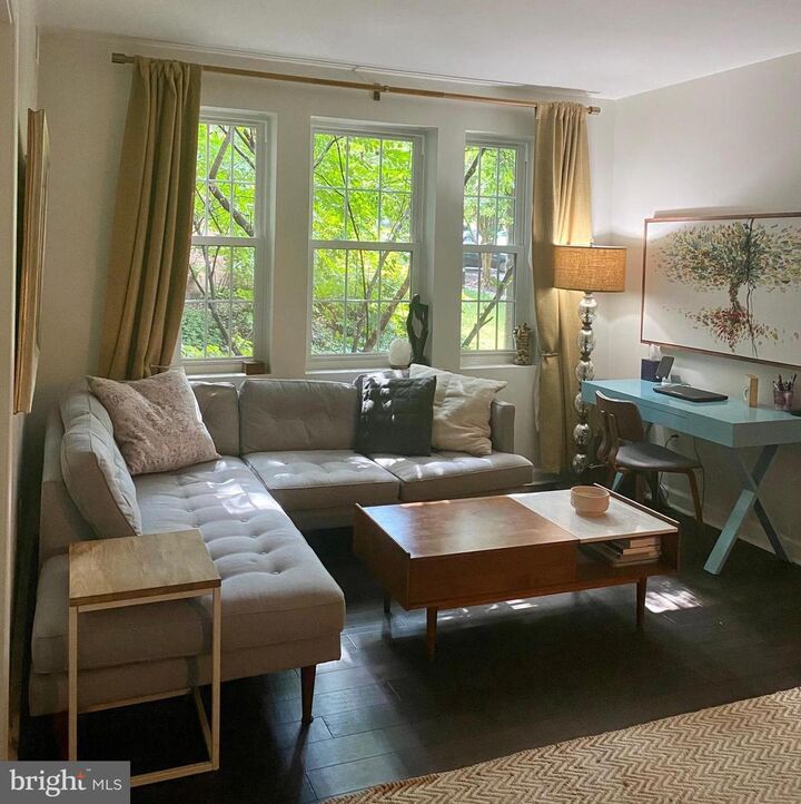 Property Photo: 1800 Key Boulevard 9493 VA 22201