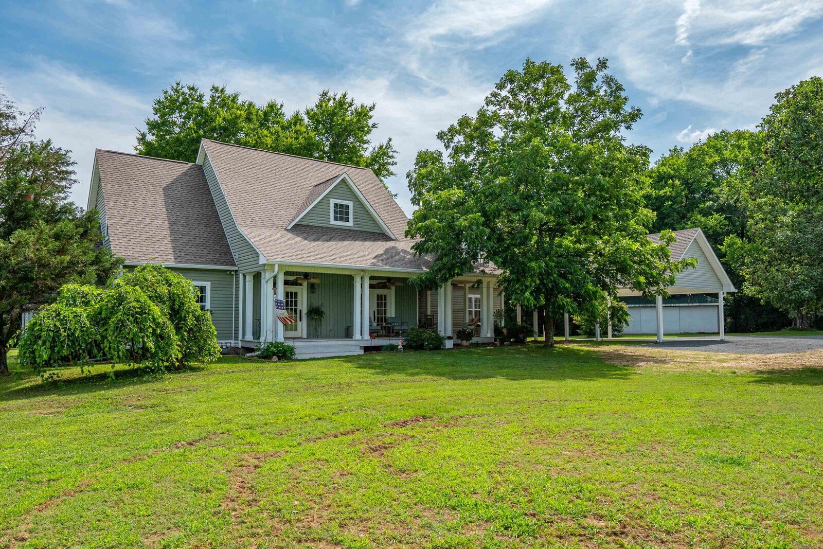 Property Photo: 4838 Malvern Avenue AR 71901