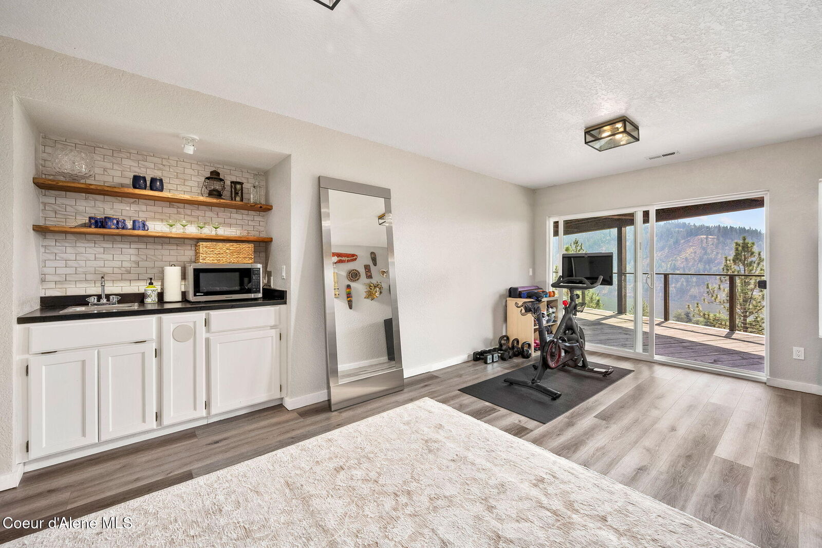 Property Photo: 2920 E Fernan Hill Rd ID 83814