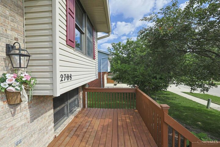 Property Photo:  2708 Bradford Drive  OH 45044 