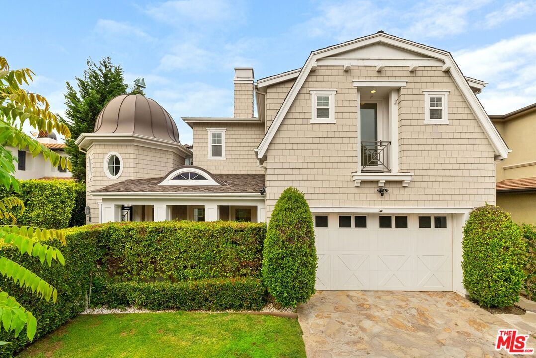 Property Photo:  7391 Coastal View Dr  CA 90045 
