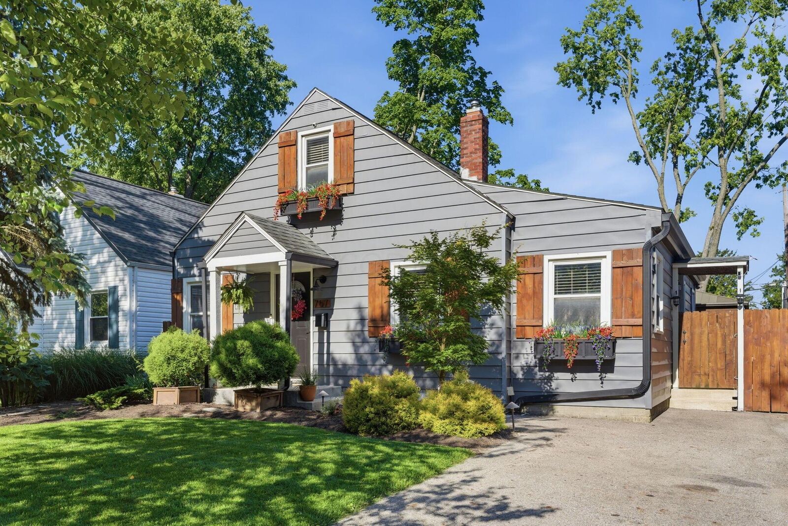 Property Photo:  767 S Chesterfield Road  OH 43209 