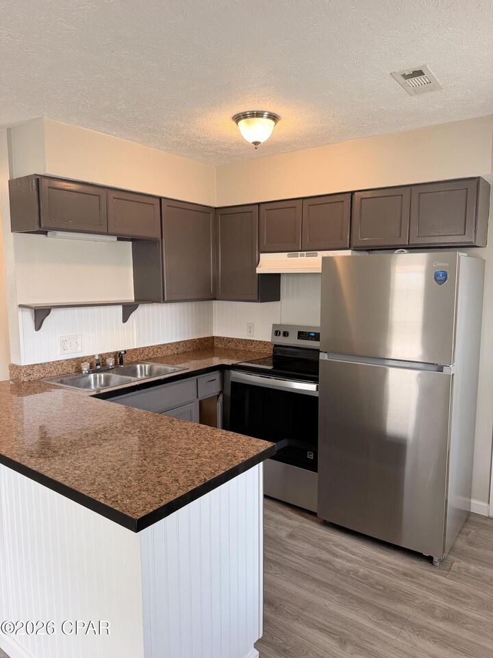 Property Photo:  6218 Hilltop Avenue C  FL 32408 