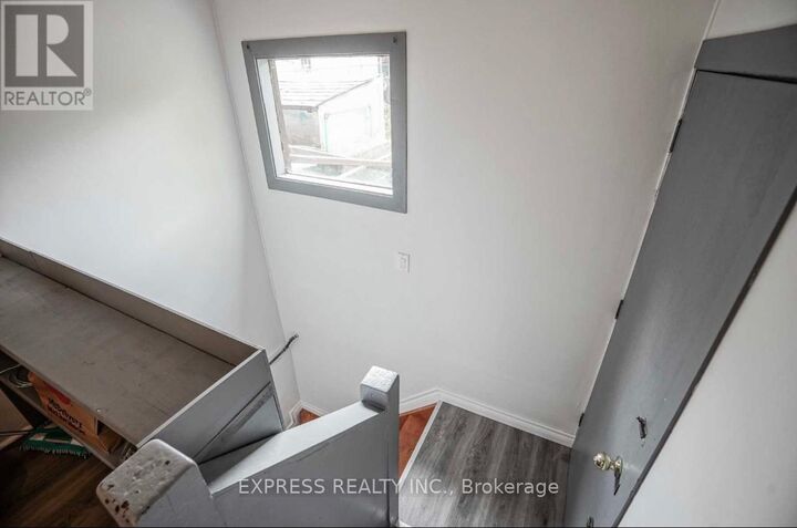 Property Photo: 932 Ossington Avenue Lower ON M6G 3V1