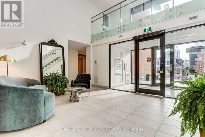 Property Photo:  280 Crichton Street 105  ON K1M 1W4 