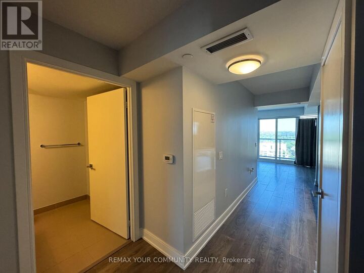 Property Photo: 89 McGill Street 2307 ON M5B 0B1
