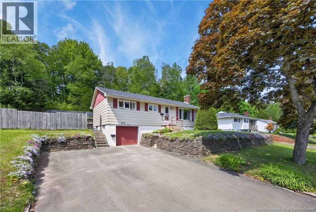 Property Photo: 273 Woodbridge NB E3B 4R4