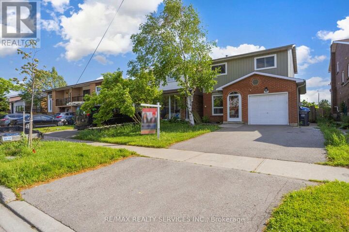 Property Photo: 120 Simmons Boulevard ON L6V 3V6