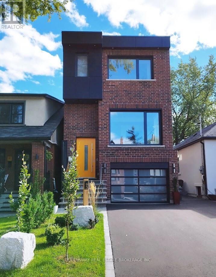 Property Photo:  93 Lake Crescent Lower  ON M8V 1W2 