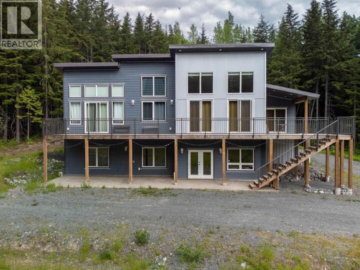 4755 Johnston Road — photo 1