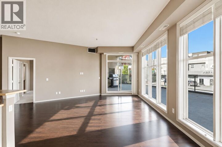 Property Photo:  1327 St. Paul Street 102  BC V1Y 2E2 