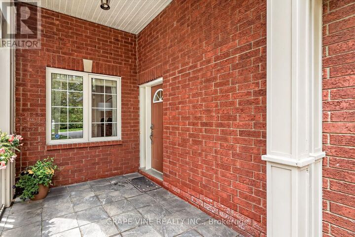 Property Photo:  57 Rivergreen Crescent  ON K2M 2W9 