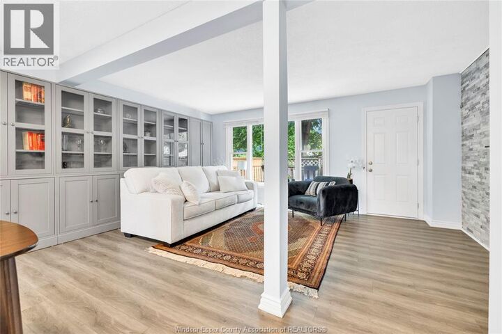 Property Photo:  5518 Empress  ON N8T 1B4 