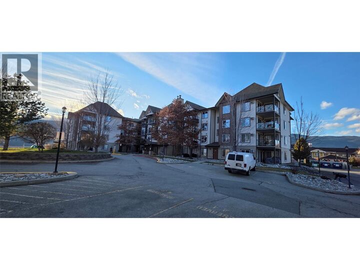 Property Photo:  256 Hastings Avenue 206  BC V2A 2V6 