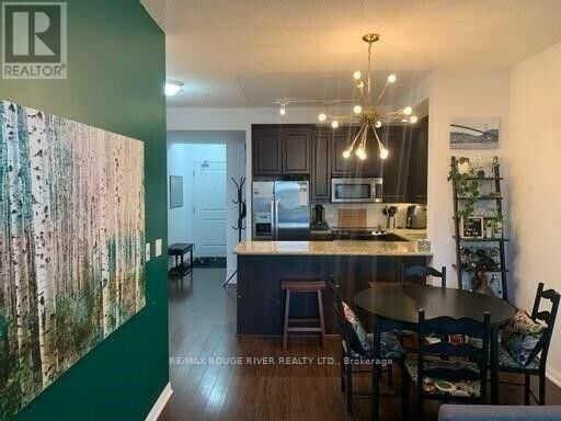 Property Photo:  21 Grand Magazine Street 915  ON M5V 1B5 