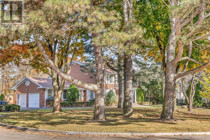 Property Photo: 22 Salonica Road ON M3C 2L9
