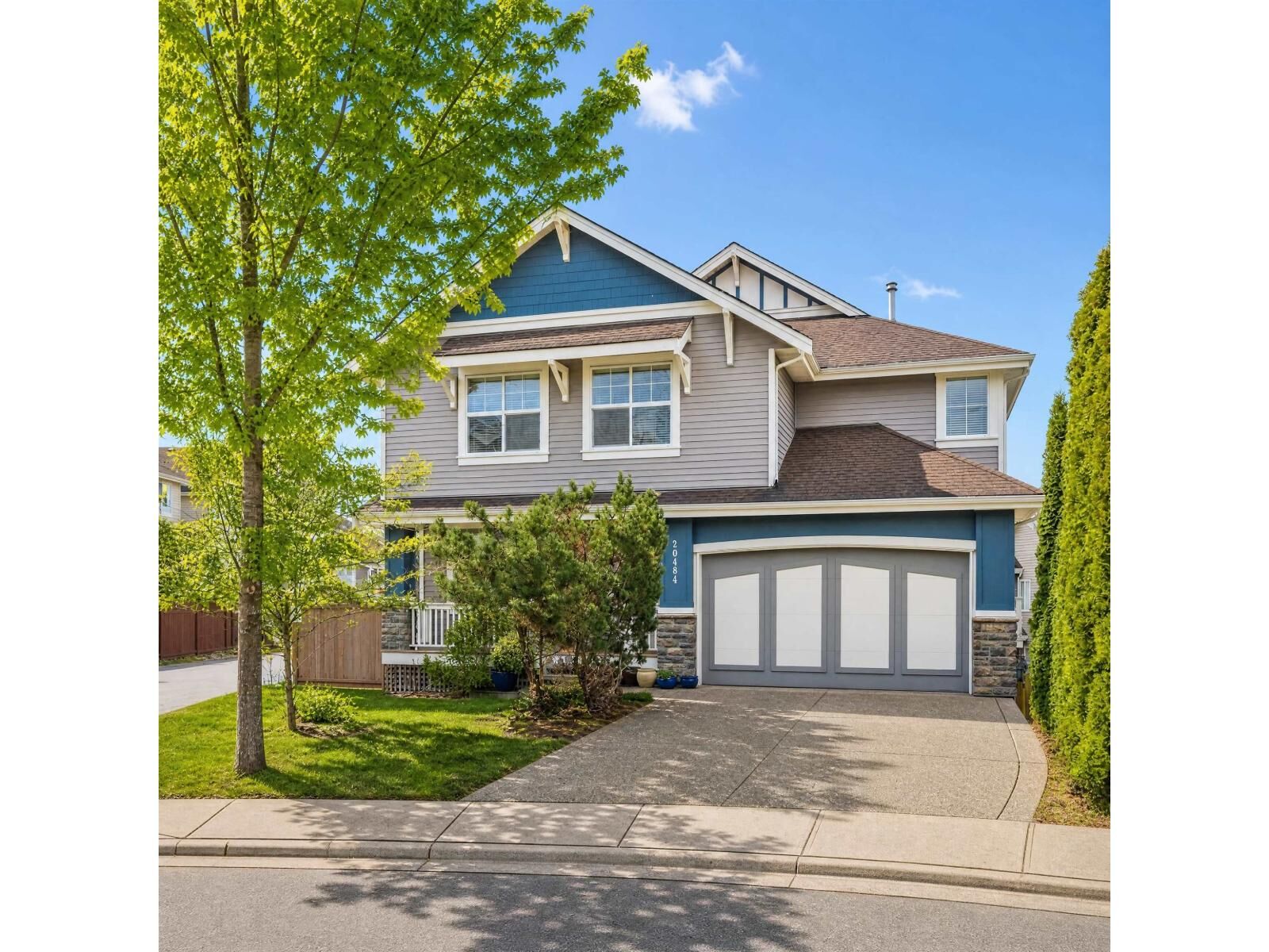 Photo de la propriété: 20484 67A Avenue BC V2Y 3C9