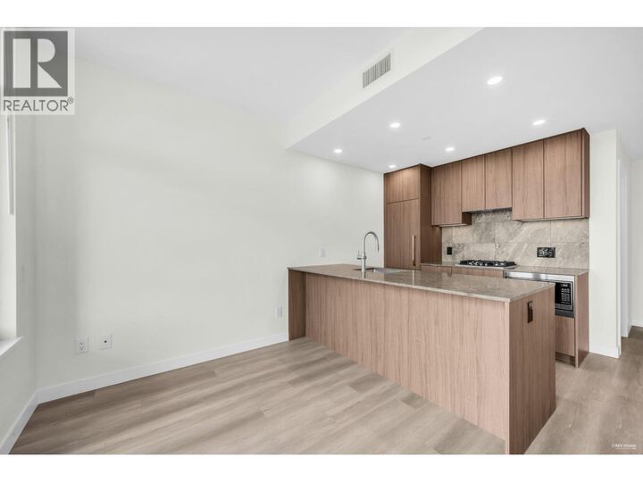 Property Photo:  626 Claremont Street 1608  BC V3J 0T1 