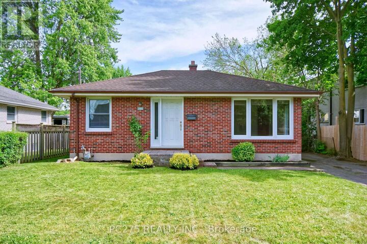 1461 Trafalgar Street — photo 1