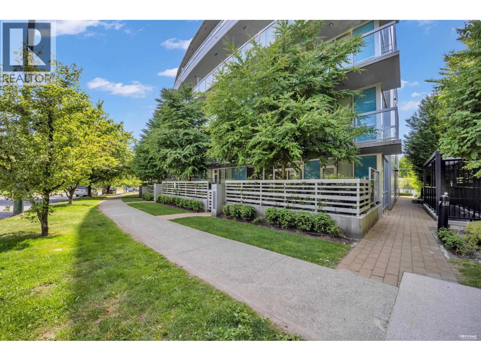 Photo de la propriété:  5189 Cambie Street 107  BC V5Z 0J4 