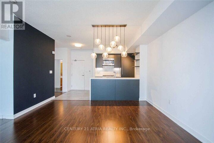 Property Photo:  9 Spadina Avenue 618  ON M5V 3V5 