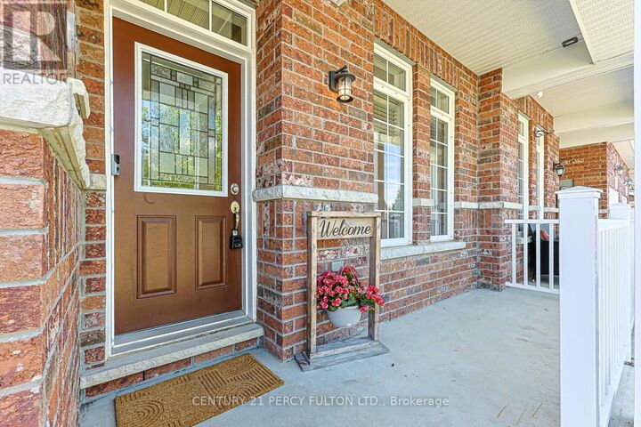Property Photo: 42 Arthur Case Crescent ON L0G 1M0