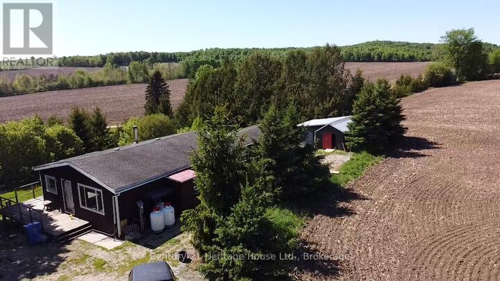 Property Photo:  522241 Concession 12  ON N0G 1S0 
