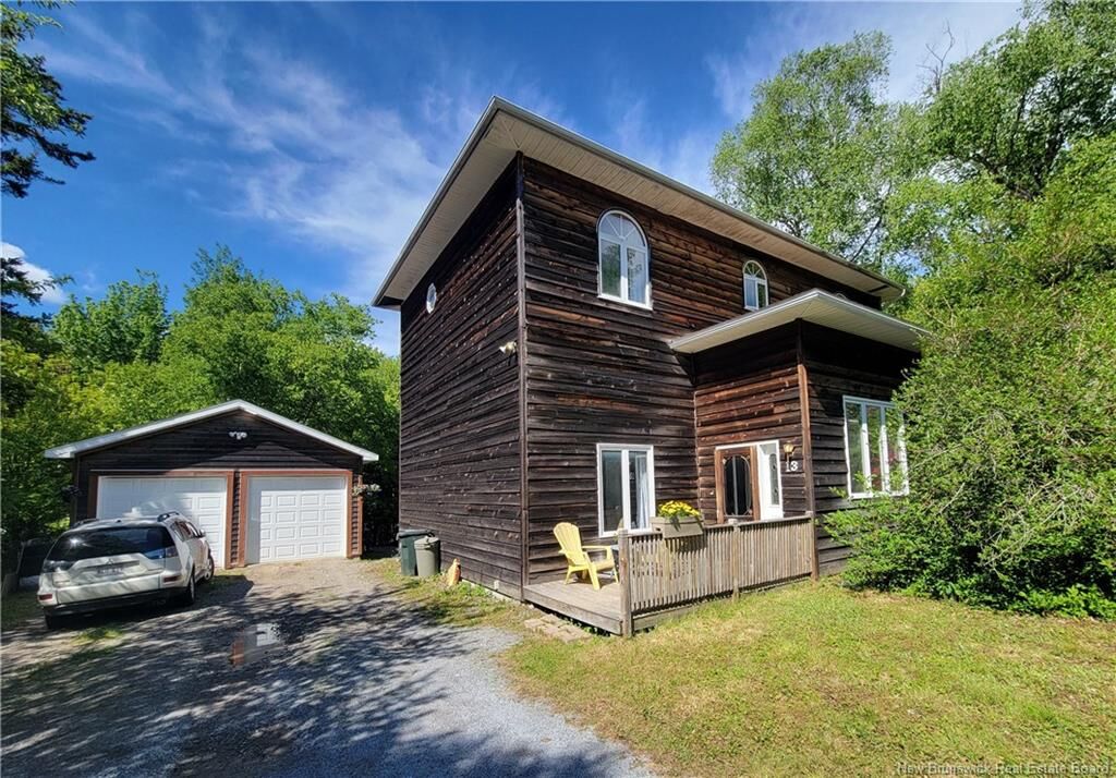 Property Photo:  13 Iona Avenue  NB E2E 3H6 