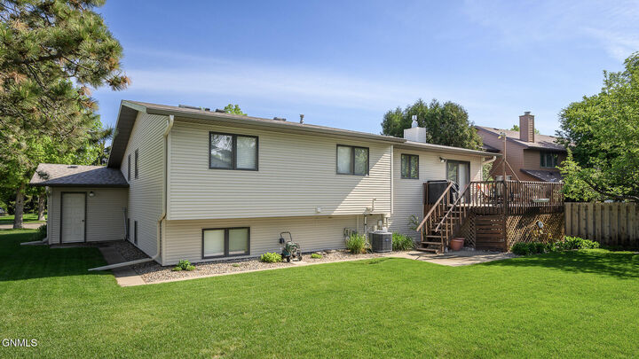Property Photo: 3626 Hackberry Street ND 58503