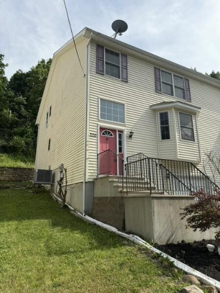 Property Photo: 220 7th Street PA 18042