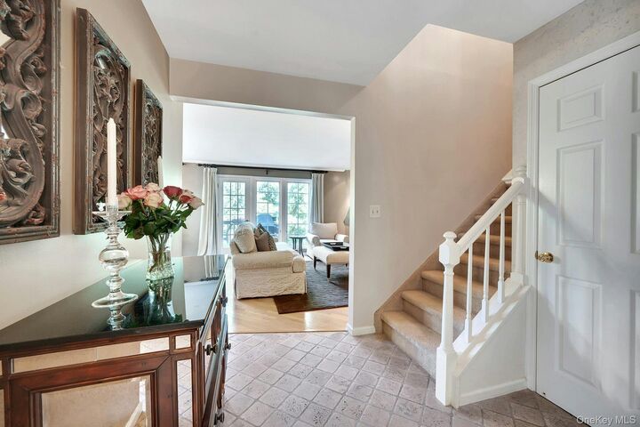 Property Photo: 5 Mill Court NY 10502