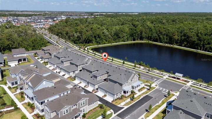 Property Photo:  2408 Celebration Boulevard  FL 34747 