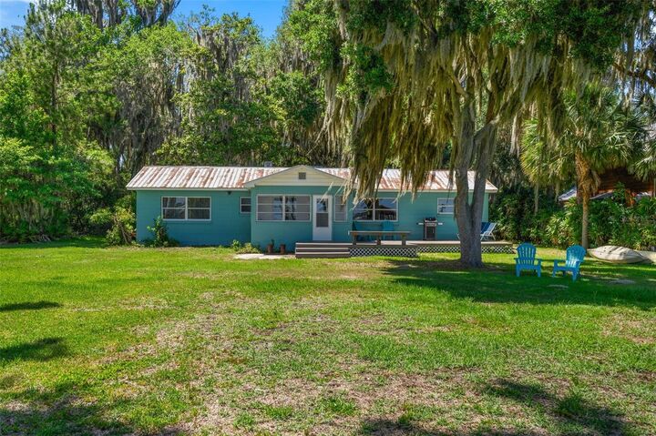 Property Photo:  12525 NE 204th Terrace  FL 32694 