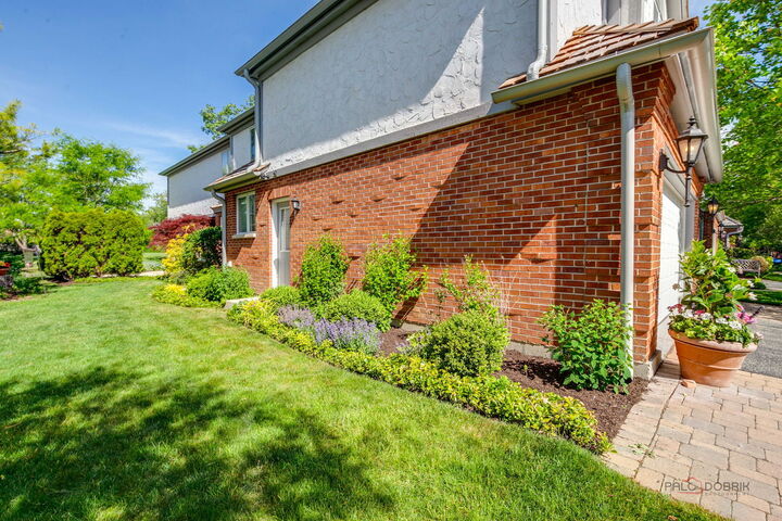 Property Photo: 1066 Franz Drive IL 60045
