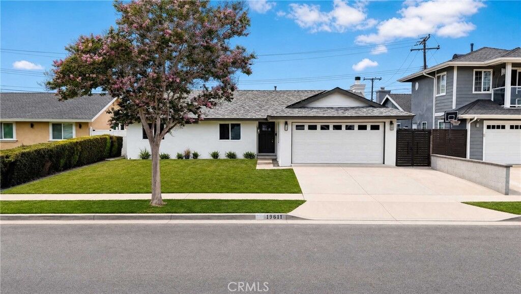 Property Photo:  19611 Trident  CA 92646 
