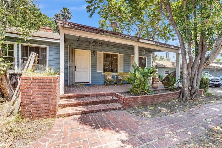 Property Photo:  13505 Hatteras  CA 91401 