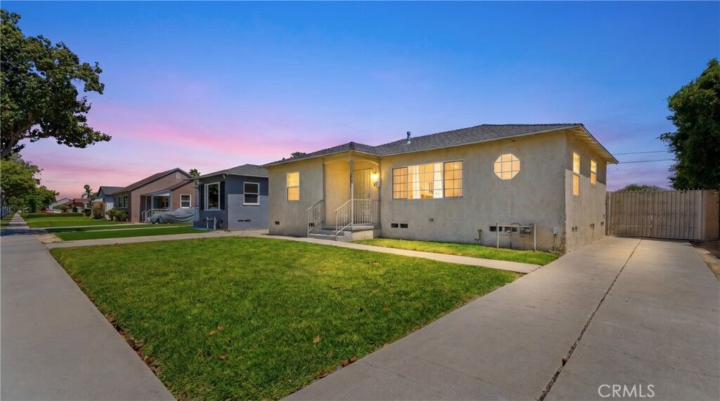 Property Photo:  12236 Elva  CA 90059 