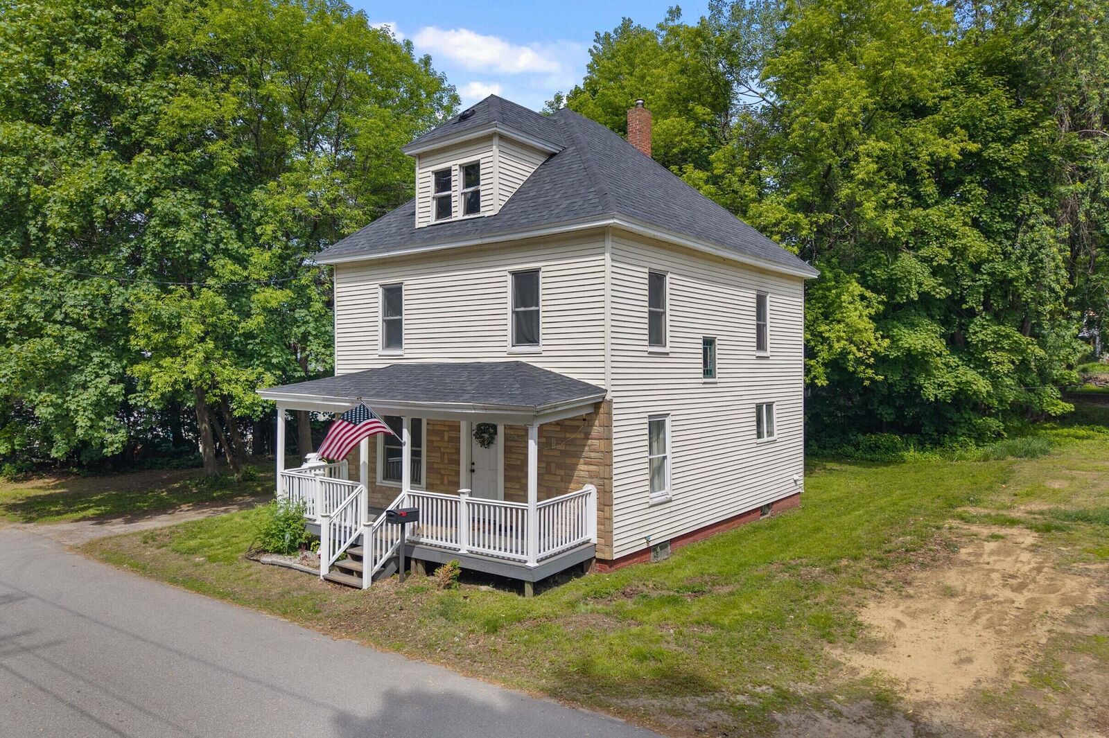 Property Photo: 14 Green Street ME 04254