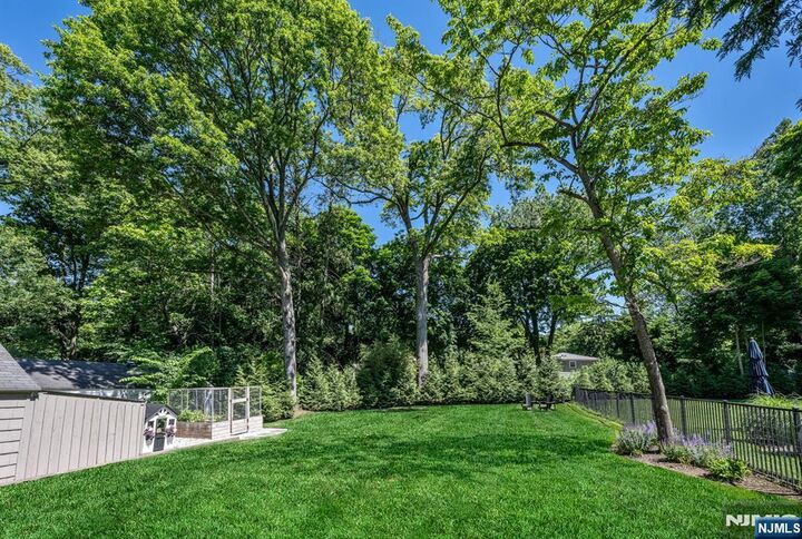 Property Photo: 979 Salem Lane NJ 07450