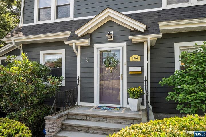 Property Photo: 144 Spencer Place NJ 07450