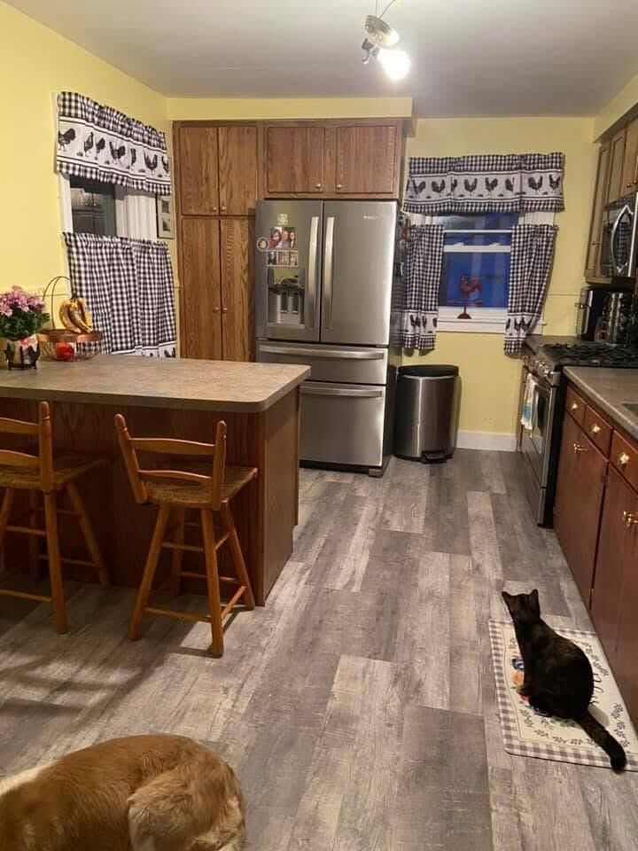 Property Photo:  8-10 Caernarvon Street  VT 05743 