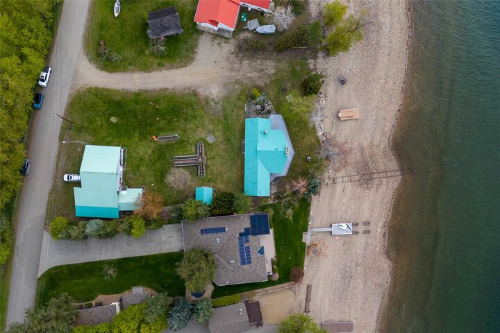 Photo de la propriété:  3726 Zinck Road  BC V0E 1M5 
